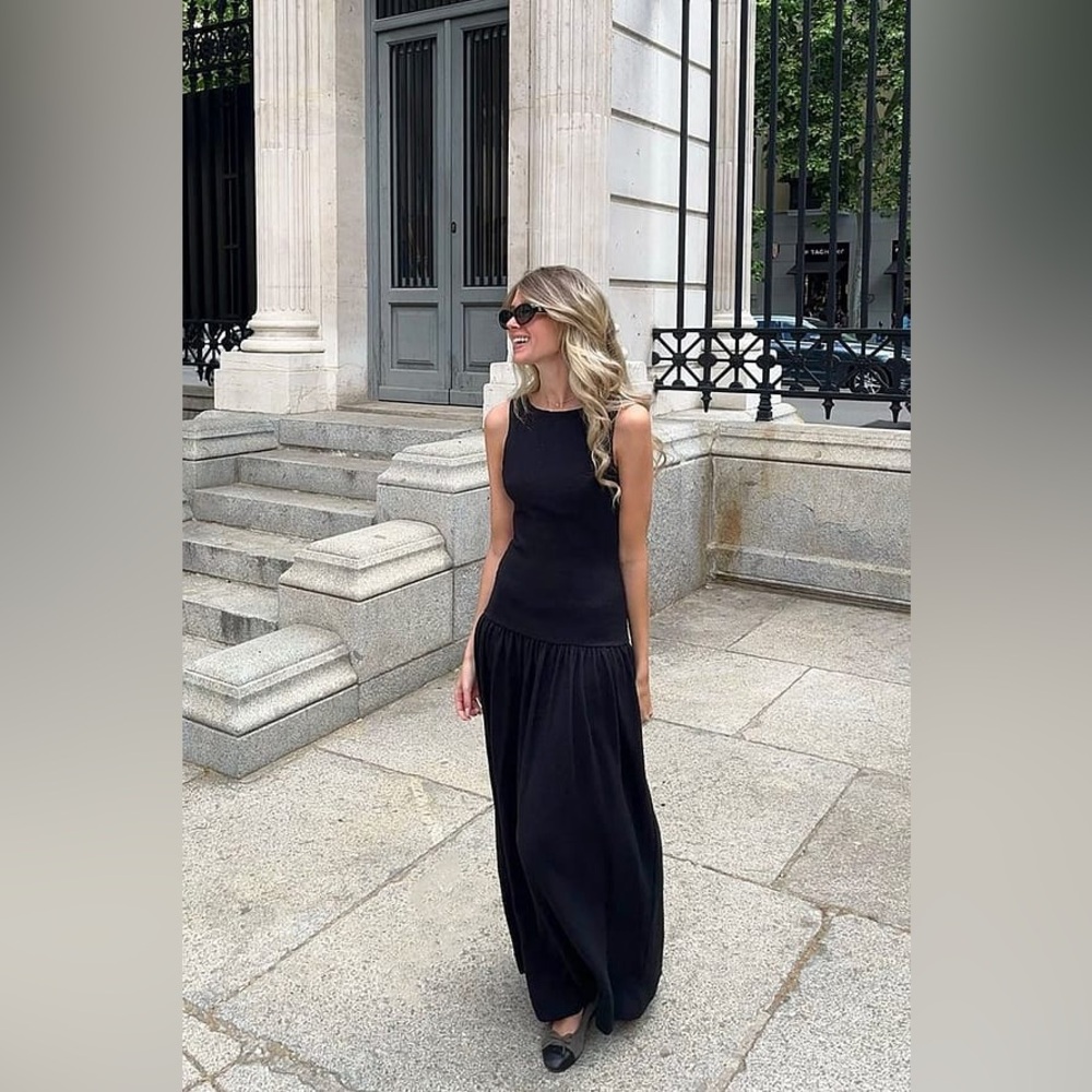 NA-KD Structured Volume Dress